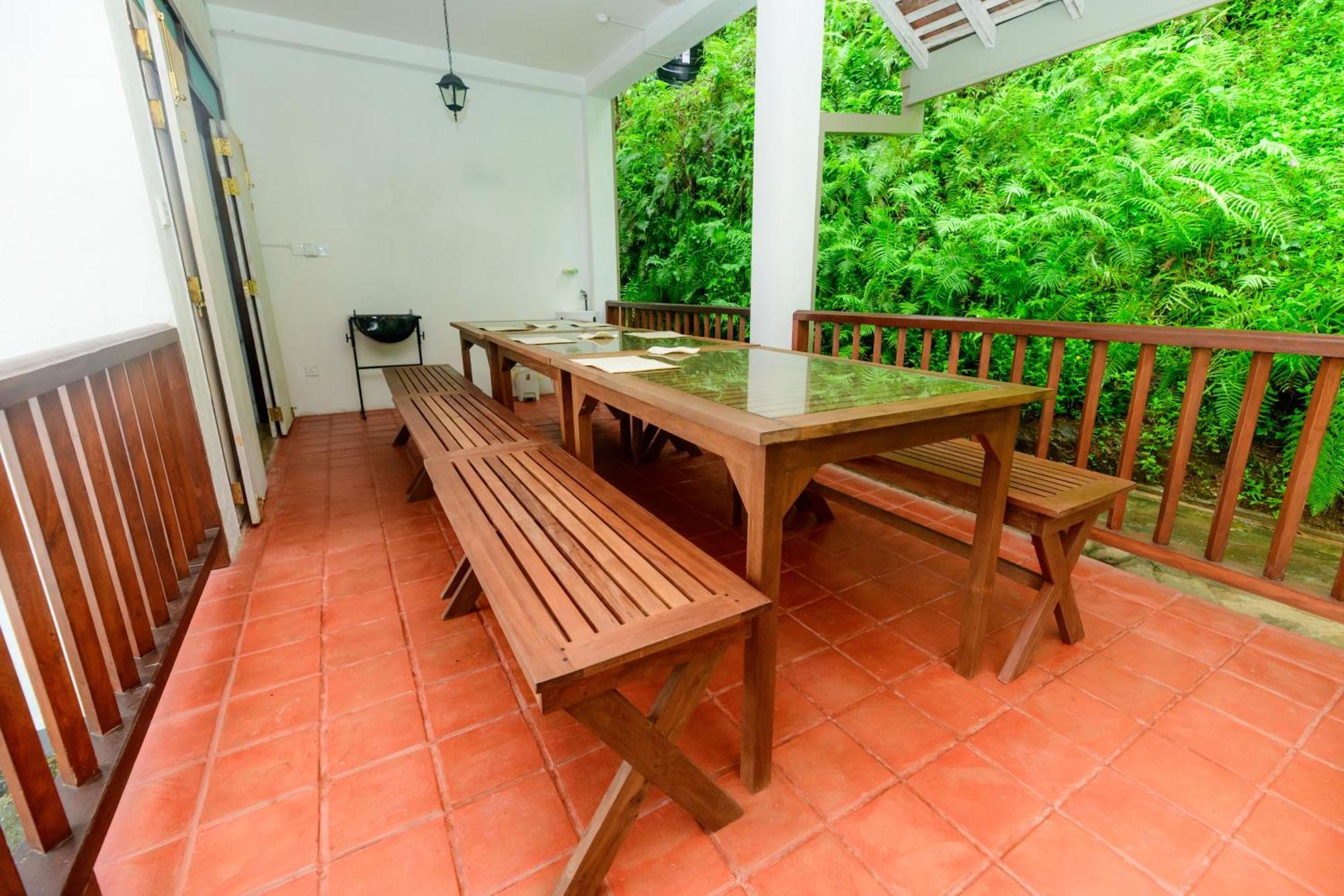 Hill House Villa - Two Bedroom 高尔 外观 照片